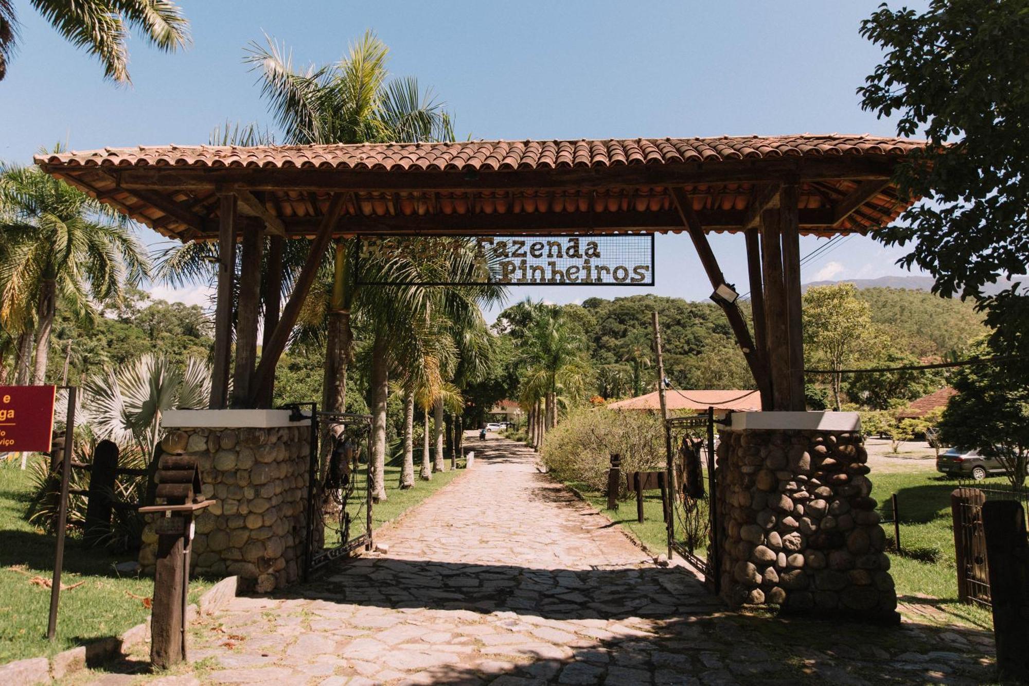 Resort Fazenda 3 Pinheiros Engenheiro Passos Exterior foto